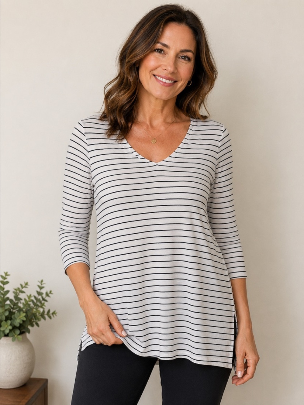 J. Jill White and Black Striped V-Neck 3/4 Sleeve Tunic Size M